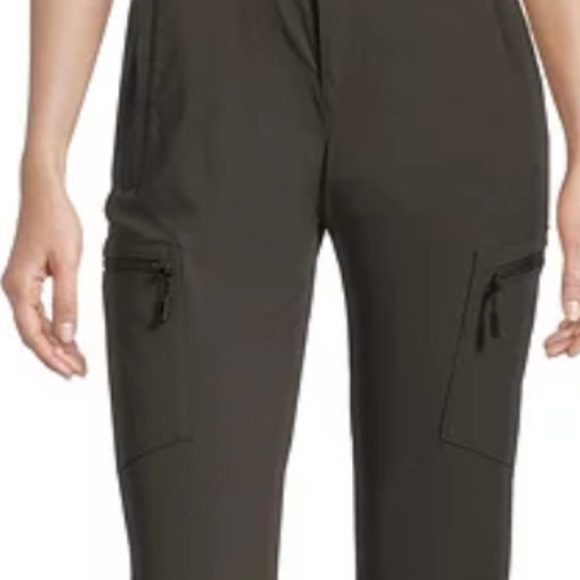 Wind River Capris | Poshmark